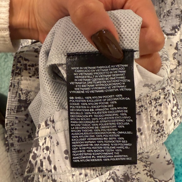 🔥The North Face Men’s Swim Trunks🔥 - Picture 6 of 7